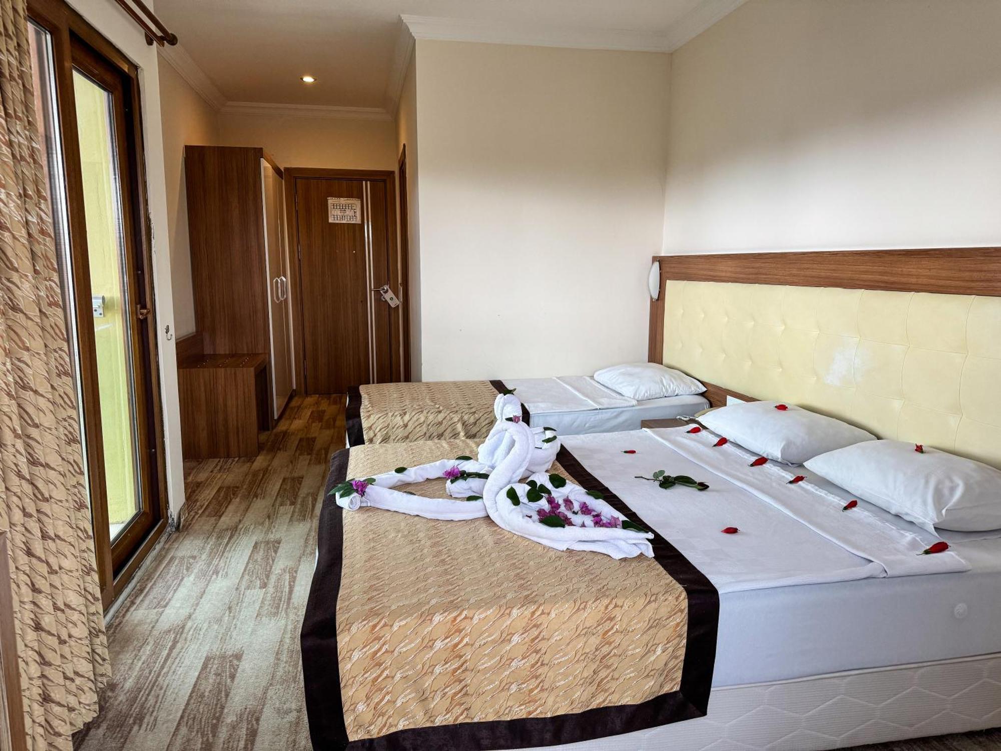 ألانيا Hotel Mitos المظهر الخارجي الصورة